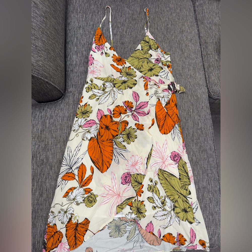 Cupshe Floral Wrap Dress - Size M